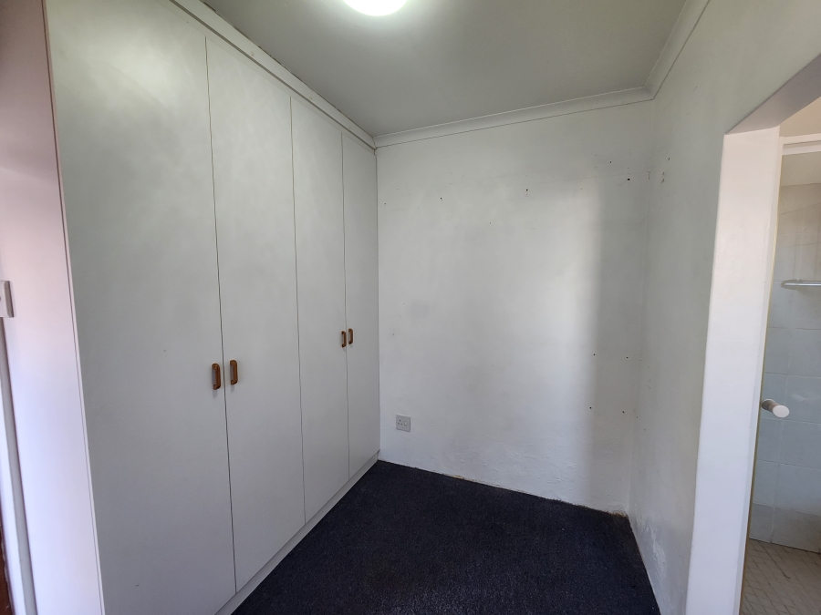 4 Bedroom Property for Sale in Dana Bay Western Cape